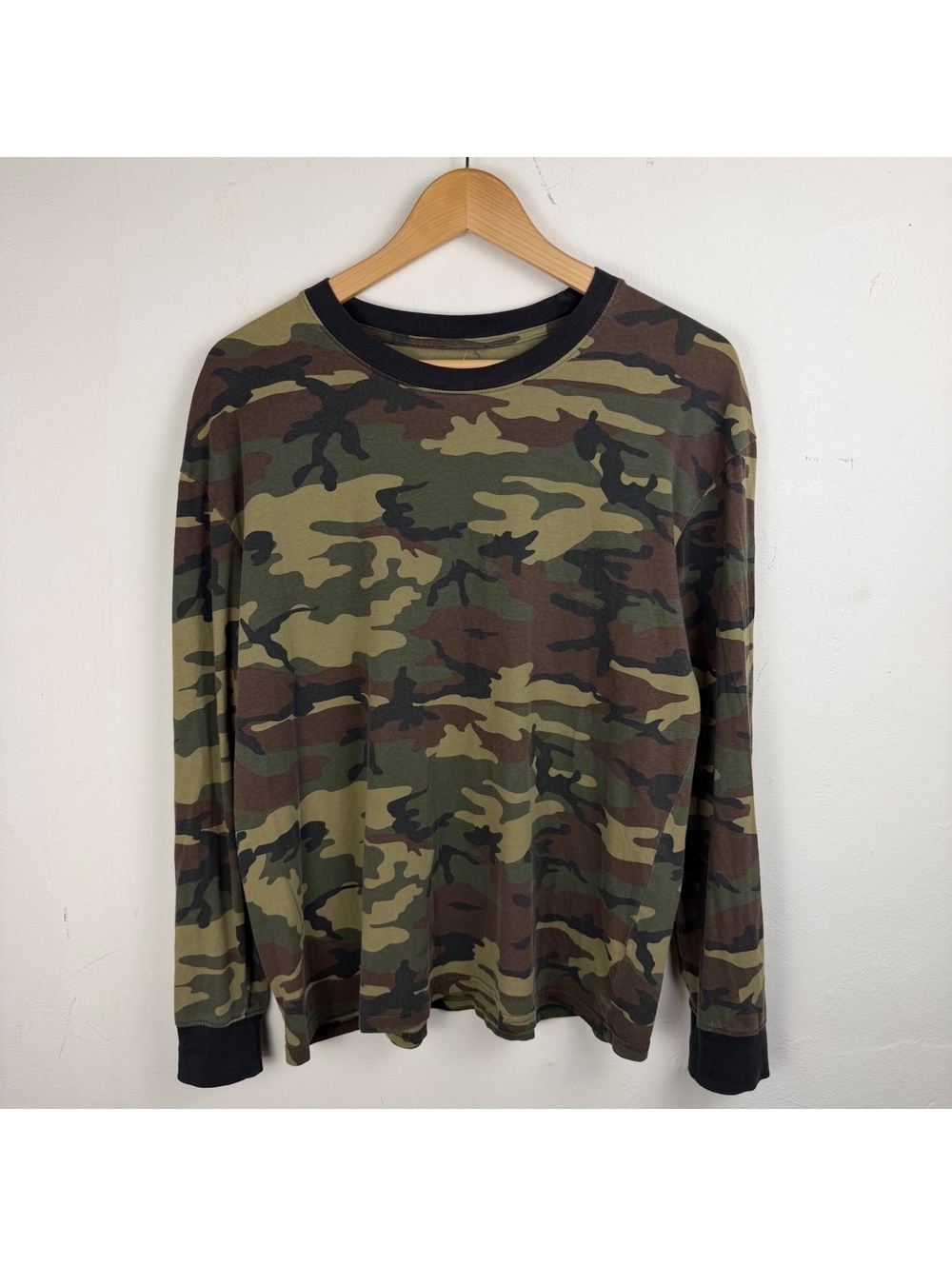 Vintage Dark Camo Long Sleeve Men's Large